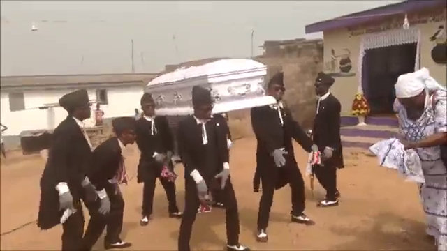 http://www.fuoriditesta.it/umorismo/img/un-funerale-in-ghana-fb.jpg