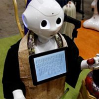 Preti robot per funerali economici