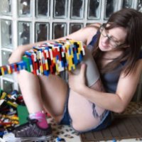 Costruisce una protesi con i Lego