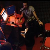 Lasciata in diretta radio