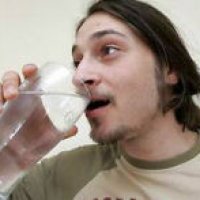 Ha il singhiozzo da due anni
