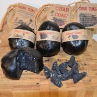 Ecco il formaggio fatto col carbone
