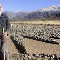 Costruisce una pista di atterraggio per UFO