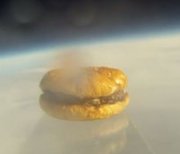 Hamburger nello spazio