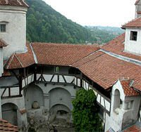 AAA, Castello di Dracula vendesi