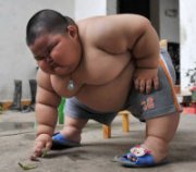 Il bambino più grasso della Cina