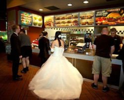 Burger King finanzierà un matrimonio