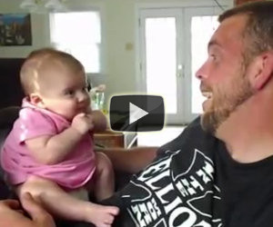 Bimba di 2 mesi dice 'I love you'
