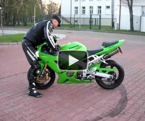 Come distruggere una motocicletta