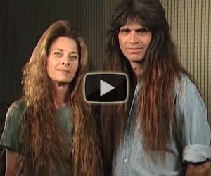 Non tagliano i capelli da 20 anni, ecco la loro trasformazione