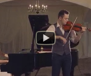 Trasformano un classico in modo spettacolare con violino e piano