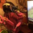 Questo papà realizza un oculus artigianale per la figlia