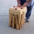 Sembra una scatola di legno, in realtà è un'invenzione favolosa