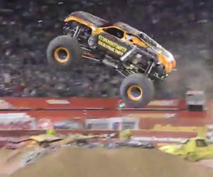 Monster Truck Freestyle