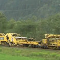 Prima occorreva tanta gente, oggi le ferrovie si costruiscono così