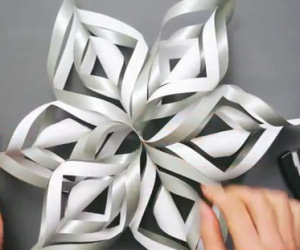 Come trasformare un foglio di carta in un fiocco di neve 3D