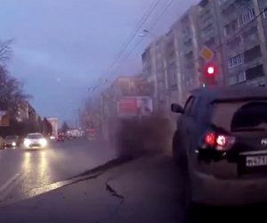 Strada esplode in Russia