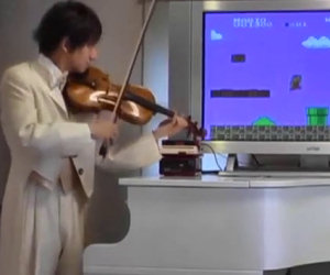 Violinista suona Super Mario