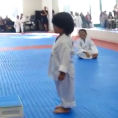 Questo bambino deve fare l'esame di karate, ecco cosa combina!