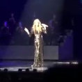 Celine Dion canta Hello di Adele, la sua voce è pazzesca