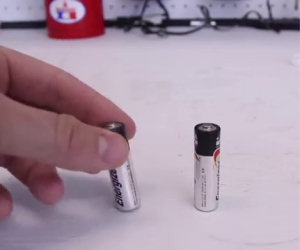 Come capire se una batteria è scarica in pochissimi secondi