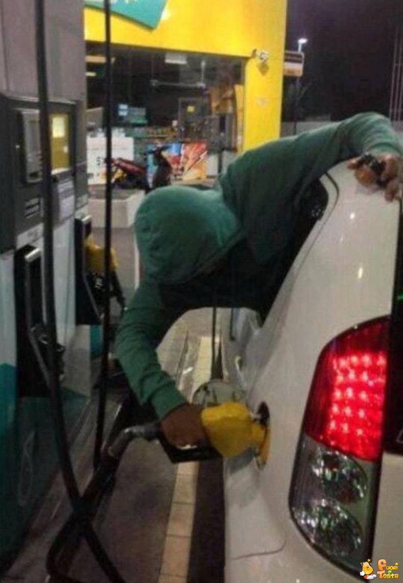 Quando un pigro fa benzina