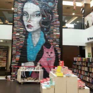 Arte realizzata con i libri