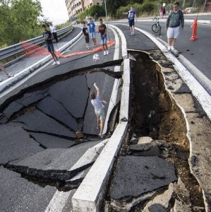 Incredibili disegni sulla strada