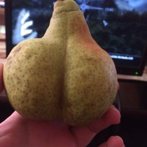 Una pera molto strana